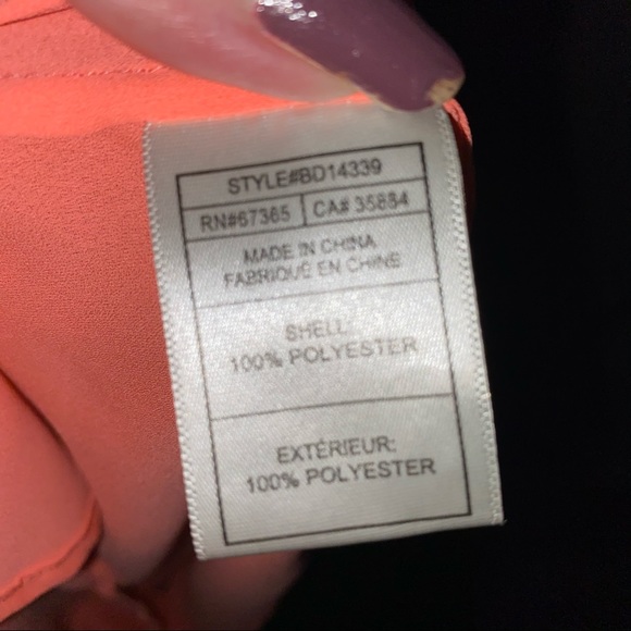 BB DAKOTA Blouse. Size small.  New. Coral like color. - Picture 6 of 6